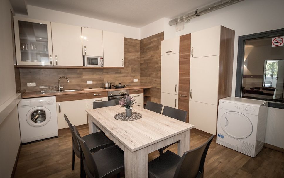 Kitchen Photo
