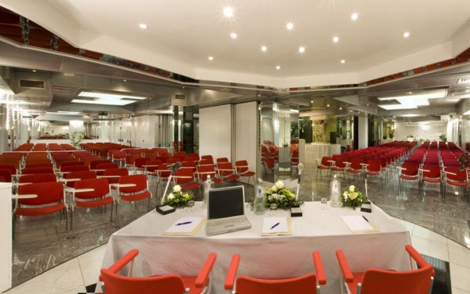 Conference room Photo