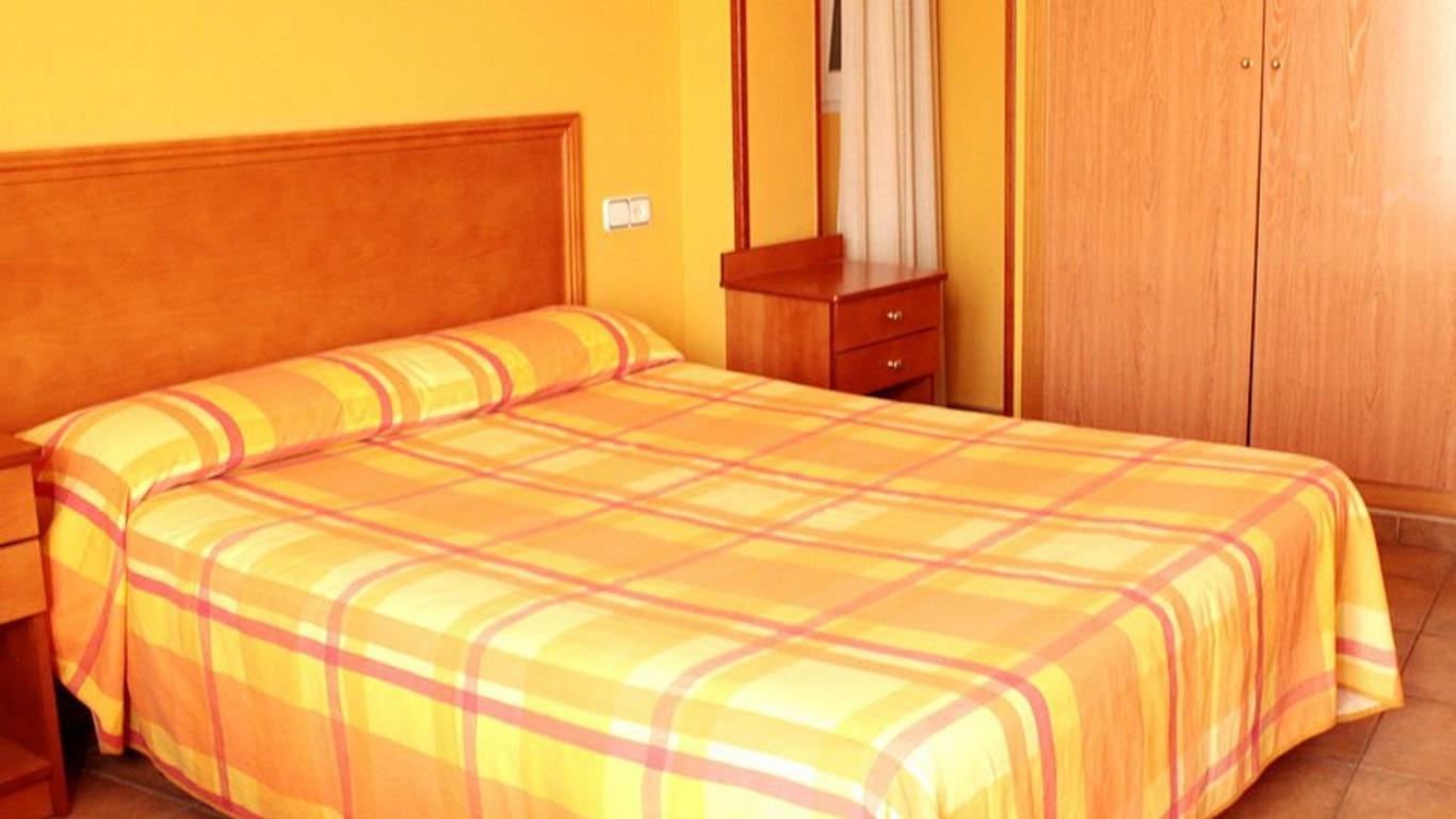 Hotel los Leones