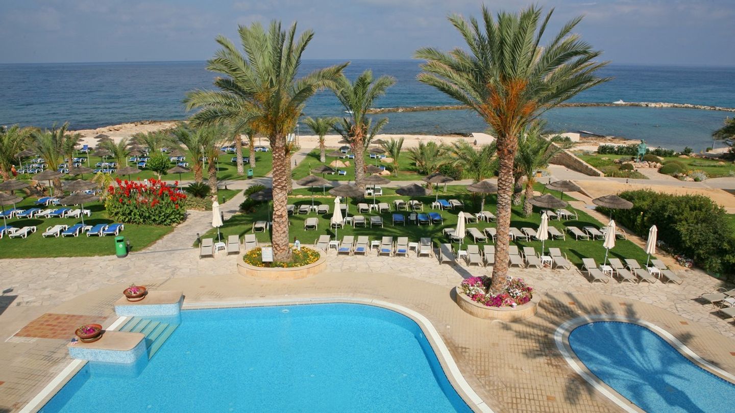 St Gardens Hotel Suites, Paphos