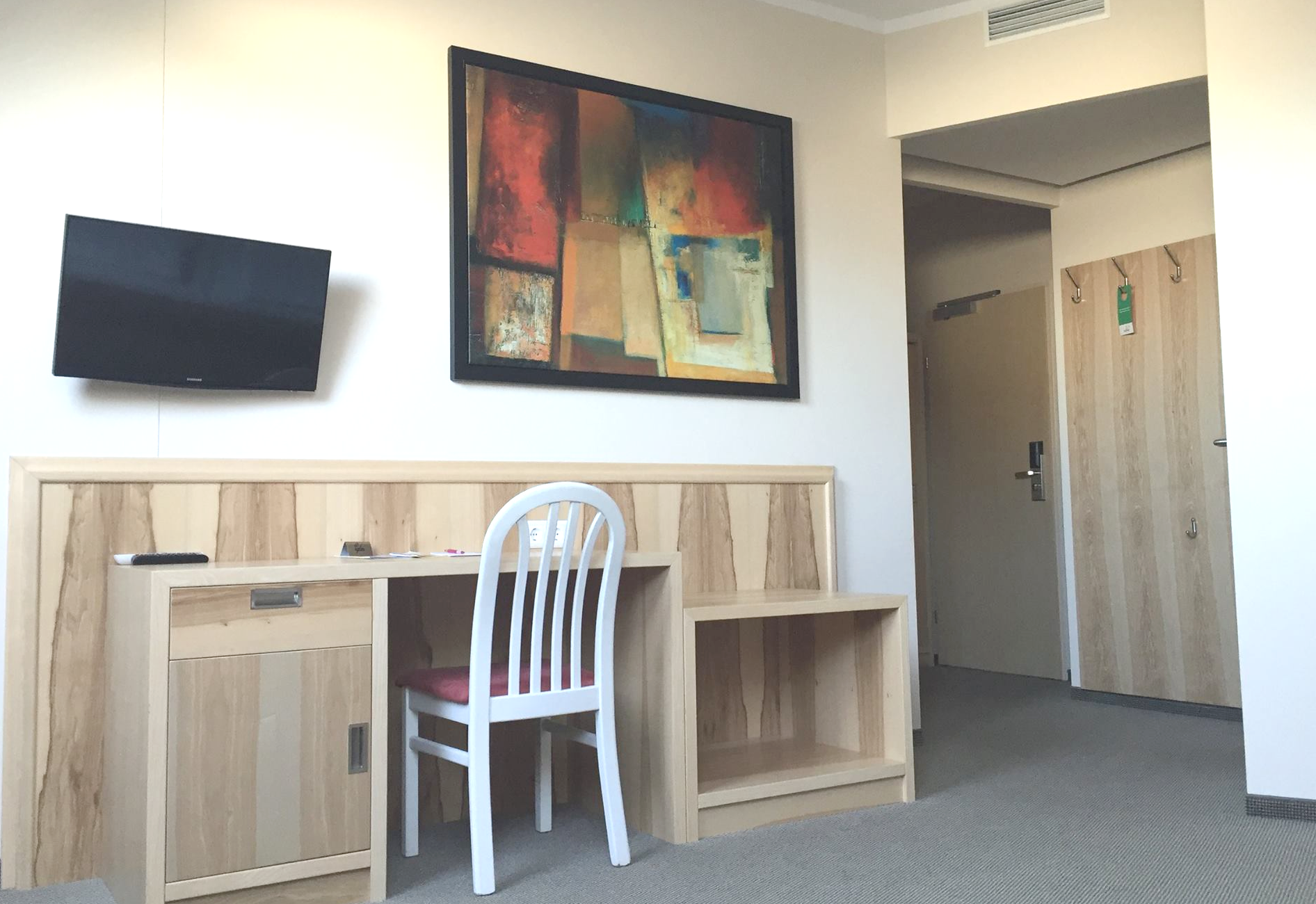 Room amenity