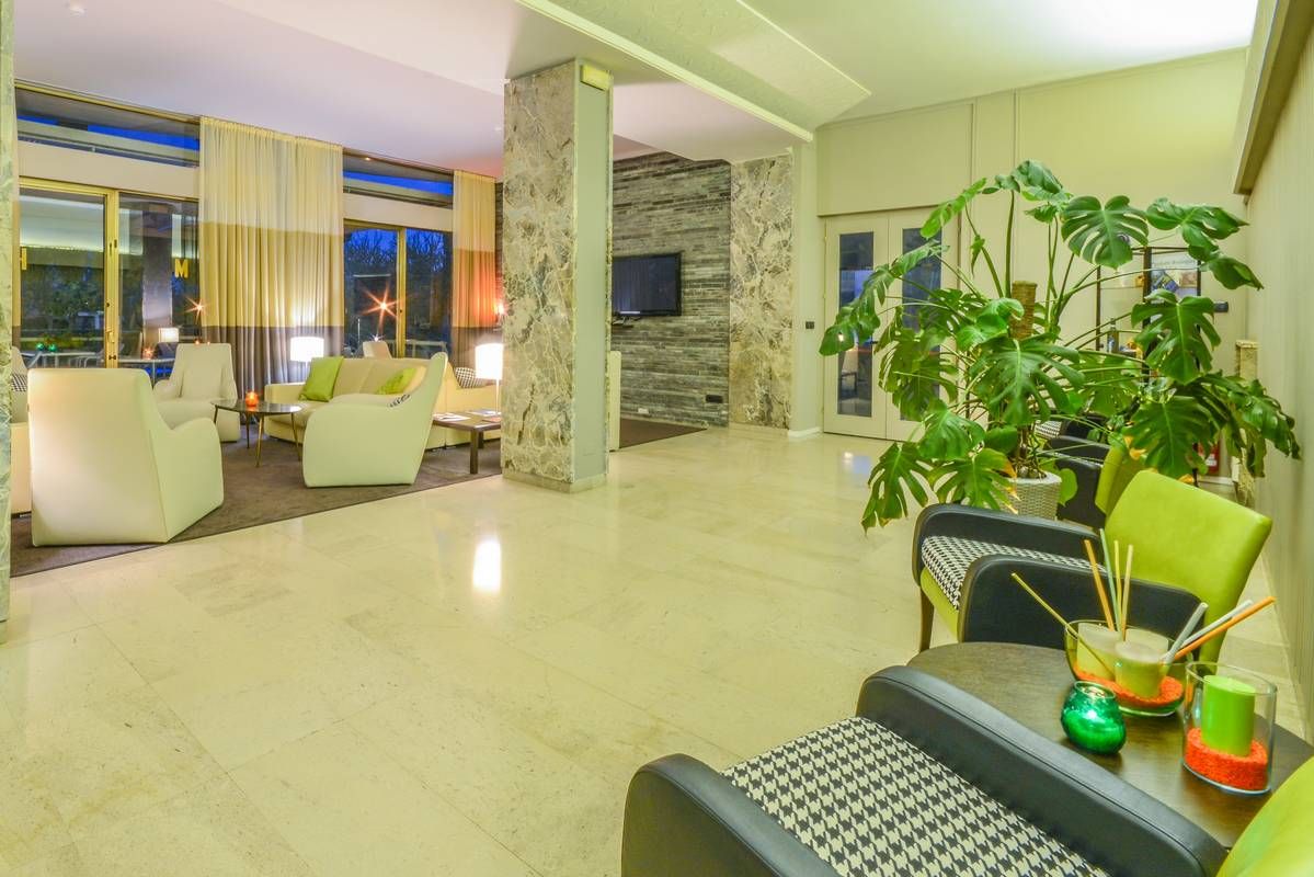 Hotel amenity