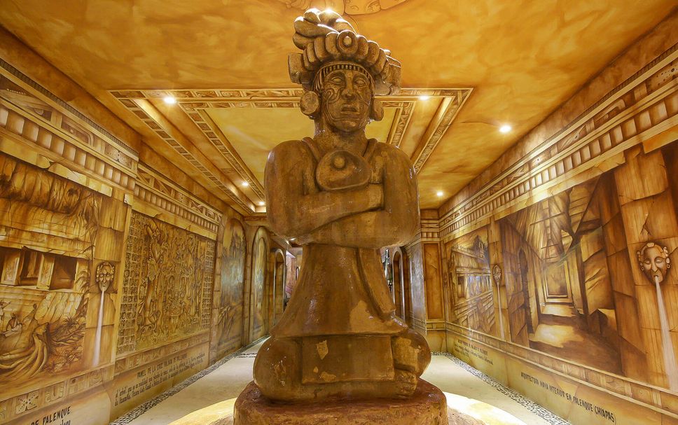 Hotel Entrance Photo