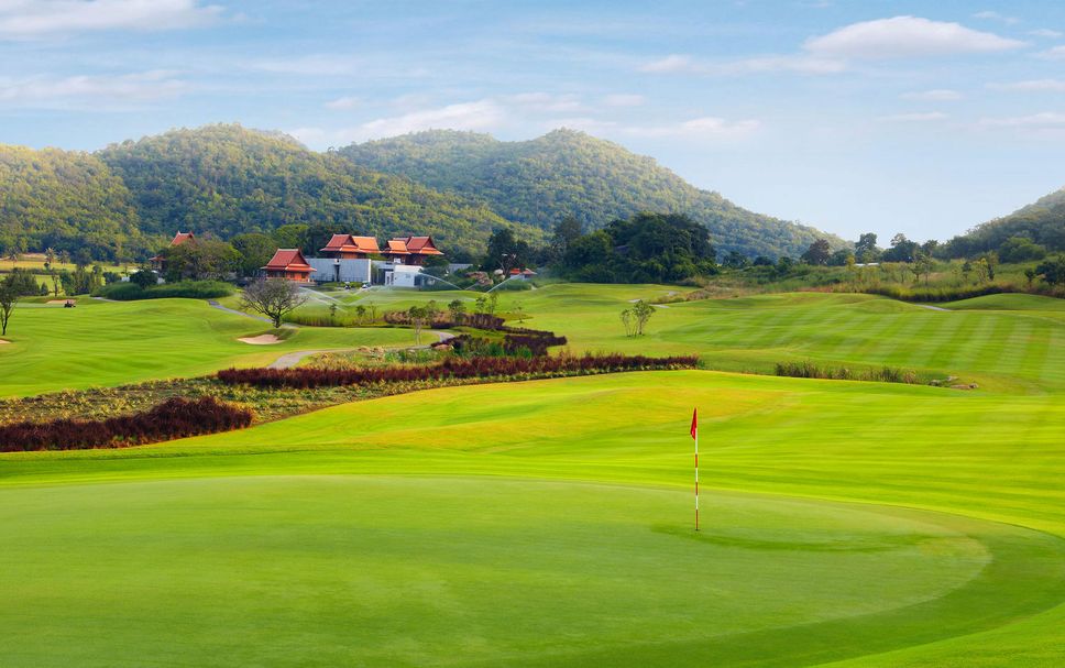Golf course Photo