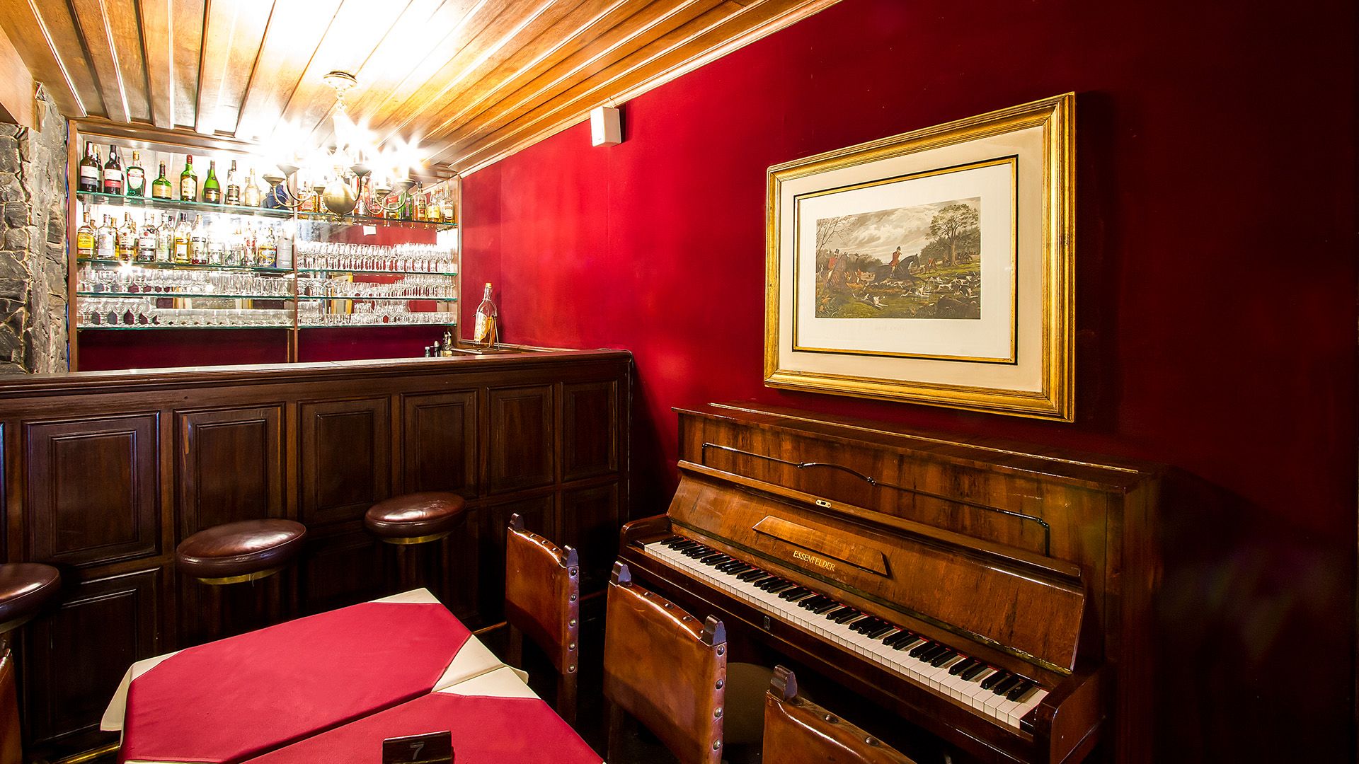 Bar