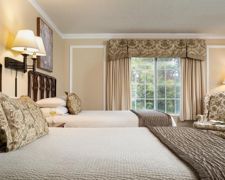 Meadowbrook Inn, Blowing Rock | HotelsCombined