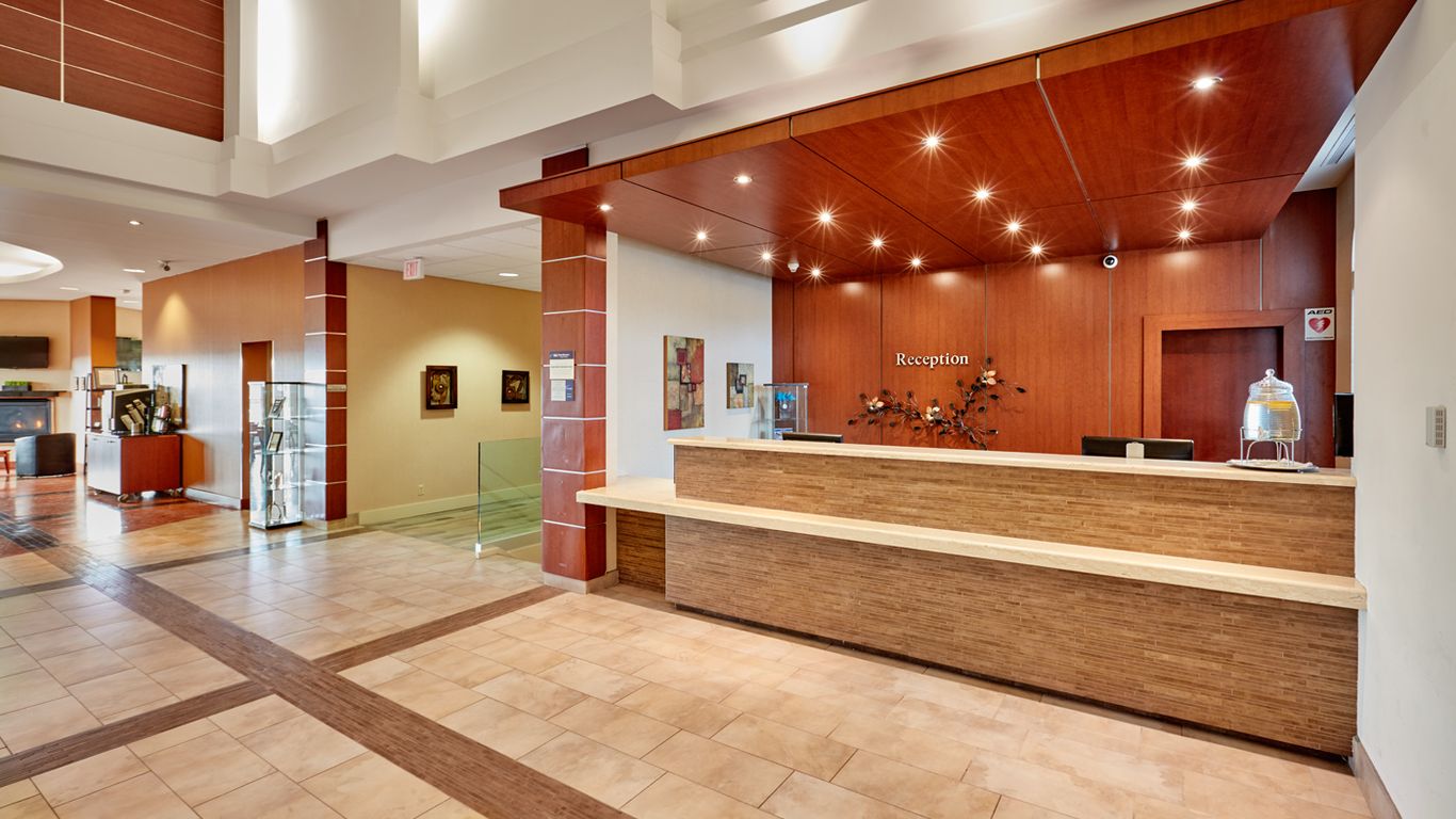 Best Western Plus Orangeville Inn & Suites, Orangeville, ON, Canada