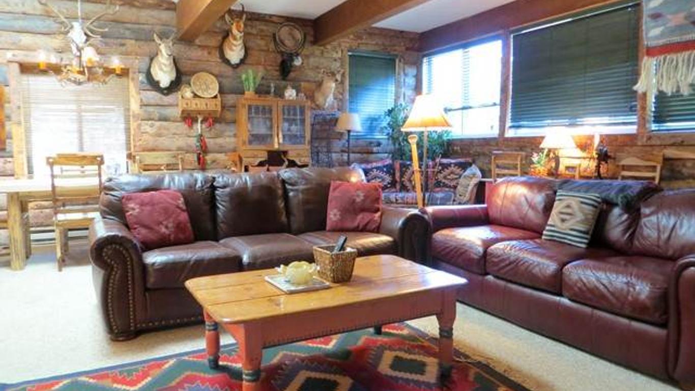 Mountain Edge by Crested Butte Lodging