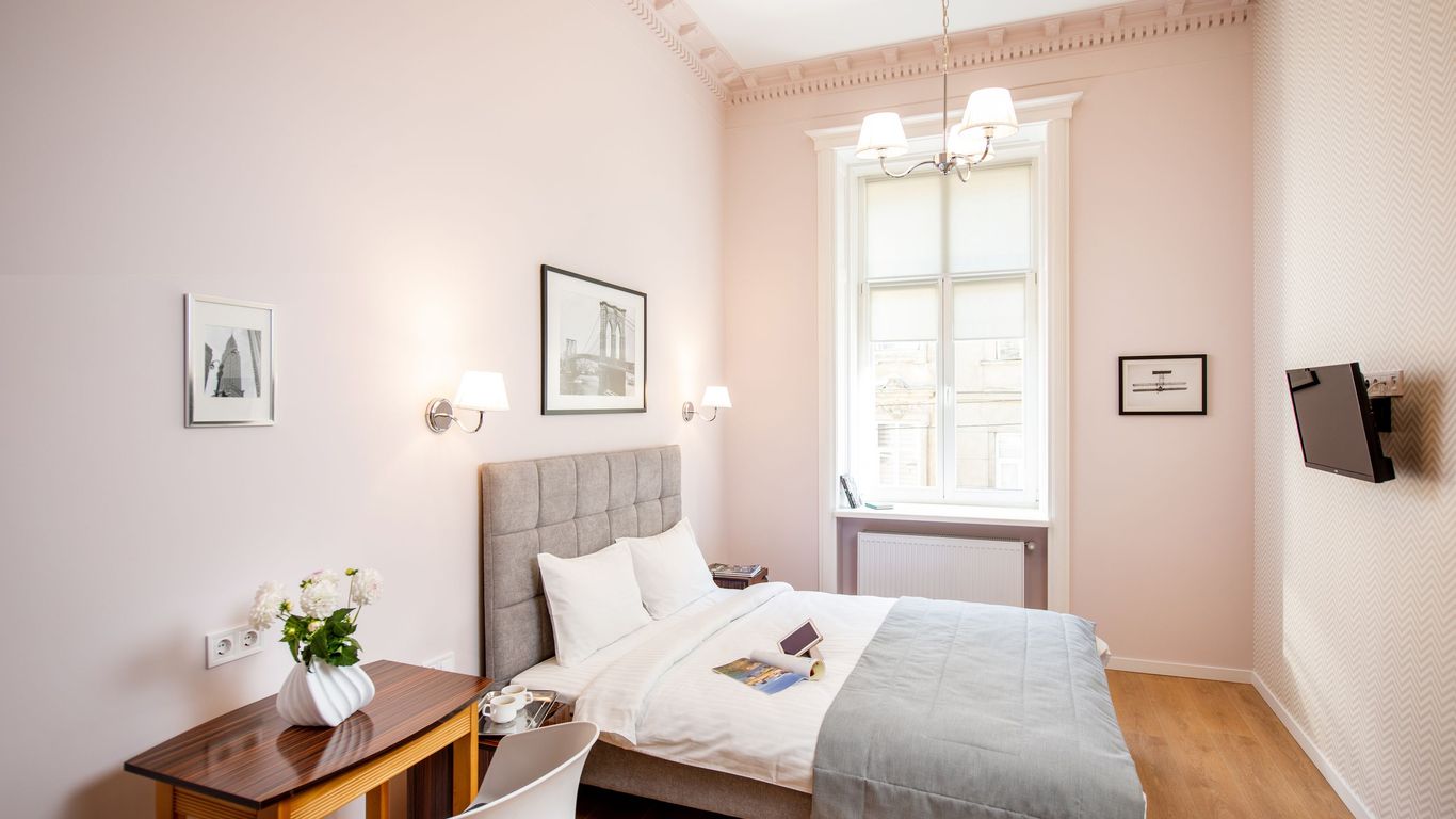 Art Deco Central Rooms, Lviv | HotelsCombined