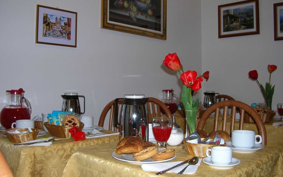 Dining room Photo