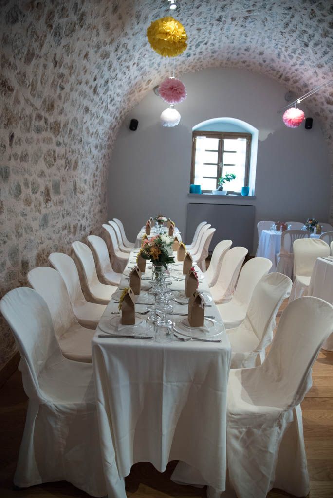 Banquet hall