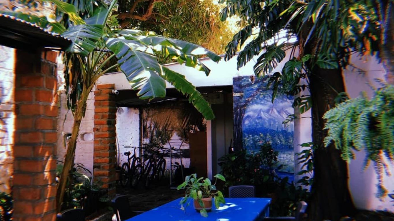 Provincia Hostal